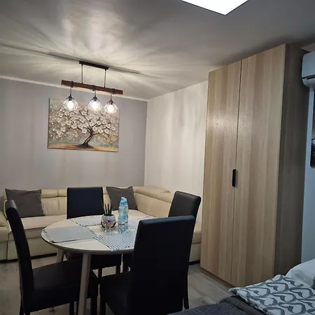 Centaura, Dwa Pokoje, Klimatyzacja Apartment *